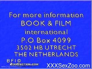 Dog penetrates tanned amateur and comes on her ass