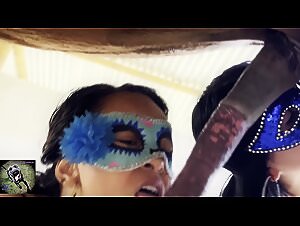 A slut sucks a dog: The culinary match between the Arab girl and the dog