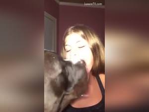 Doggie Kissing: Girl's Tongue on Dog, XXX Videos