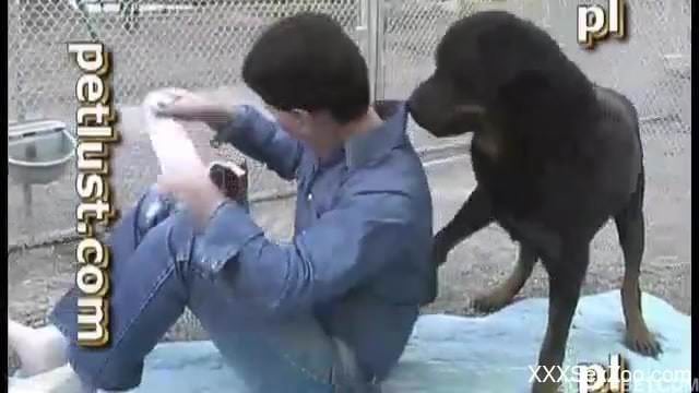 Amazing dog lover gives a blowjob for his lovely pet