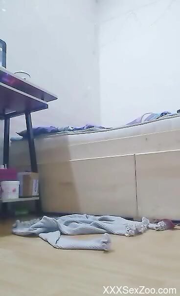 Amateur filmed in her bedroom when the dog fucks her in the pussy