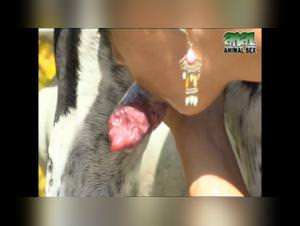 Milena brazilian gives in to dog lust