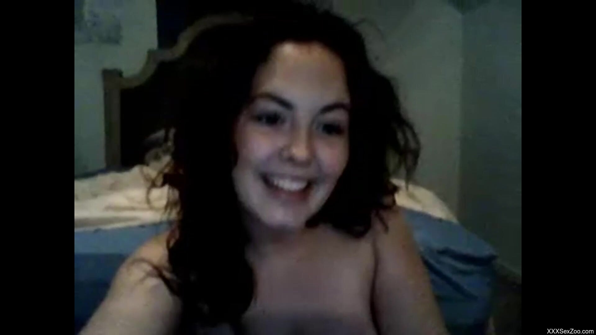 Busty woman enjoys home alone solo while the dog licks her